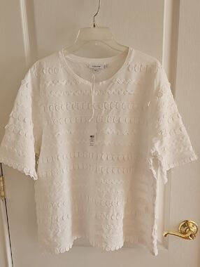 Chico's Alabaster Knit Trim Detail Tee